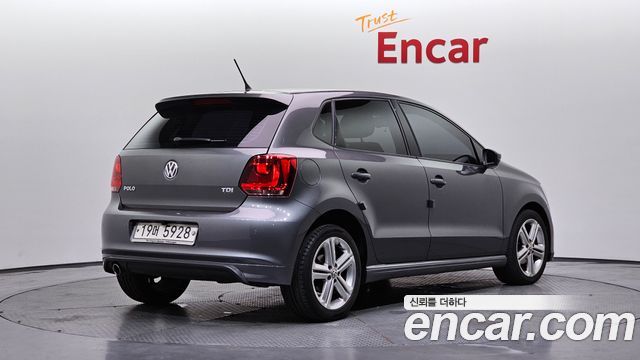 Volkswagen Polo из Кореи Encar