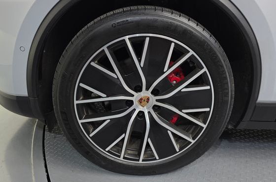 Porsche Macan 4S — пробег 12 934 км — фото 5 из 5