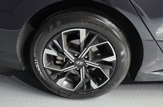 Hyundai Sonata 2.0 Exclusive — пробег 9 890 км — фото 5 из 5