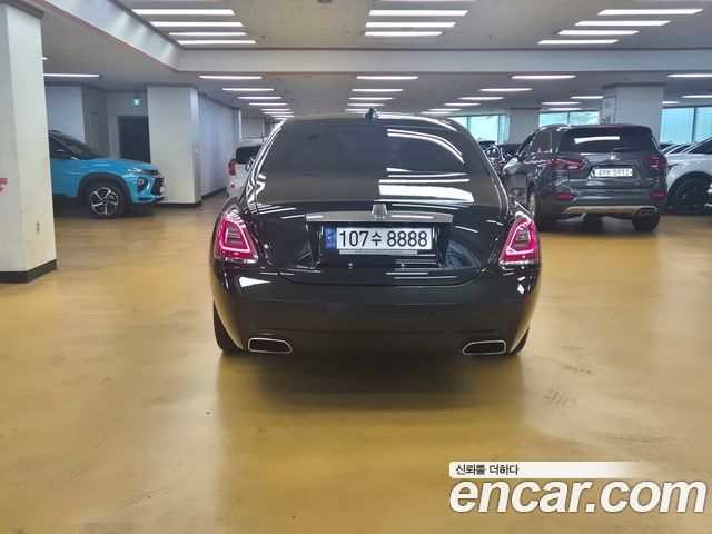 Rolls-Royce Ghost 6.7 V12 — пробег 21 482 км — фото 4 из 5