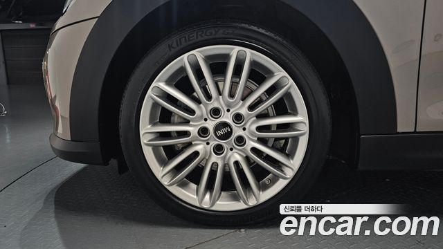 Mini Cooper из Кореи Encar