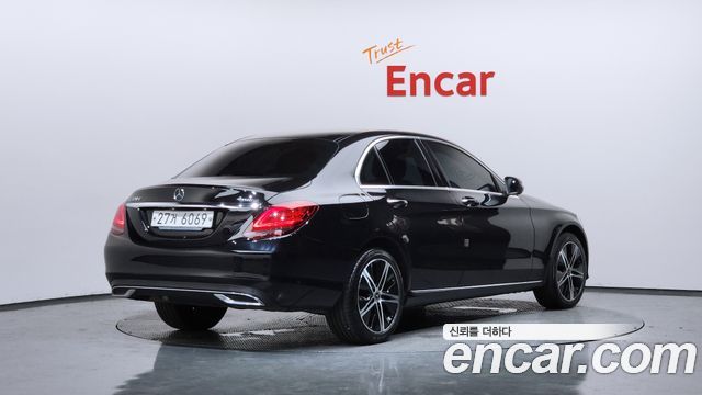 Mercedes-Benz C-Class из Кореи Encar