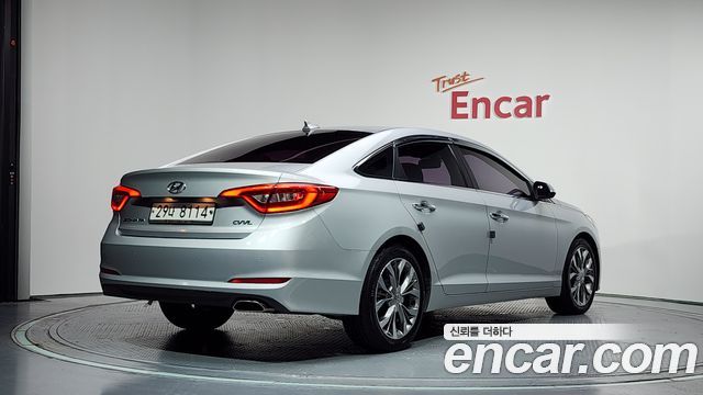 Hyundai Sonata 2.0 Premium — пробег 115 251 км — фото 2 из 5