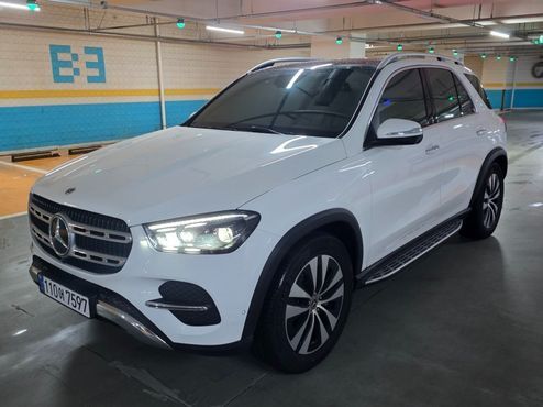 Mercedes-Benz GLE-Class GLE300d 4MATIC — пробег 9 100 км — фото 2 из 5
