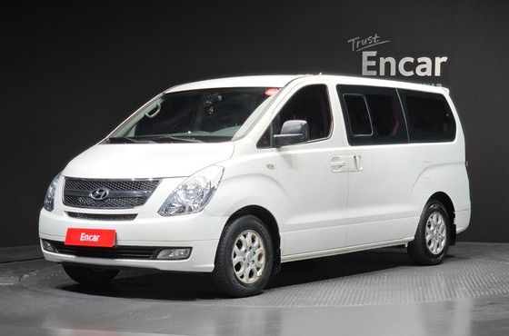 Hyundai Starex 12-Seater Wagon CVX Luxury — пробег 49 462 км — фото 1 из 5