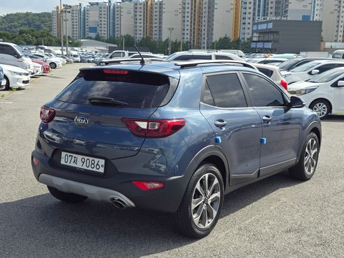 Kia Stonic Diesel 1.6 Prestige — пробег 76 830 км — фото 4 из 5