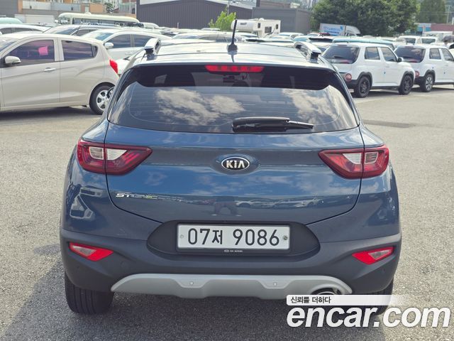 Kia Stonic Diesel 1.6 Prestige — пробег 76 830 км — фото 5 из 5