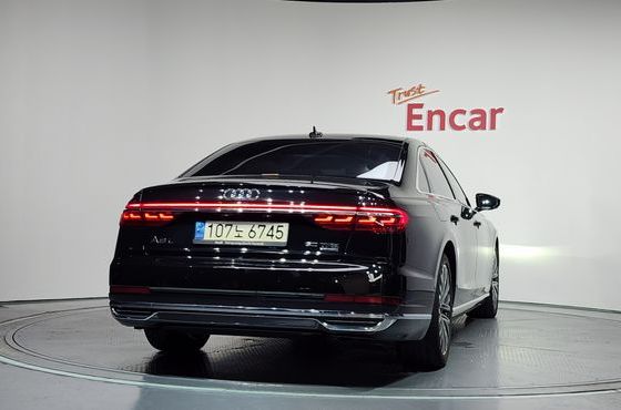 Audi A8 60 TFSI Quattro LWB — пробег 78 444 км — фото 4 из 5