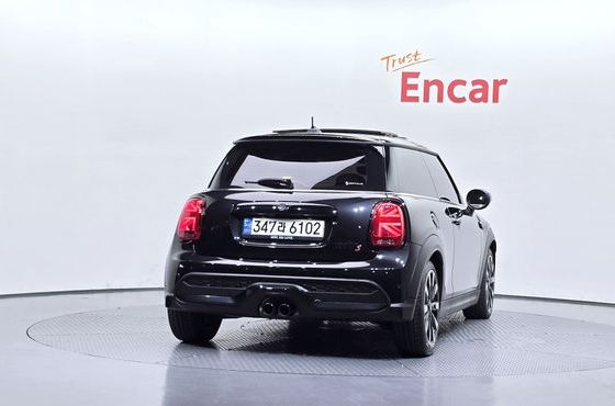 Mini Cooper Classic Third Generation — пробег 20 934 км — фото 4 из 5