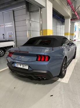 Ford Mustang 5.0 GT Premium Convertible — пробег 1 100 км — фото 5 из 5
