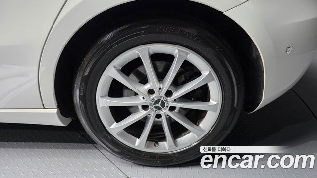 Mercedes-Benz A-Class из Кореи Encar