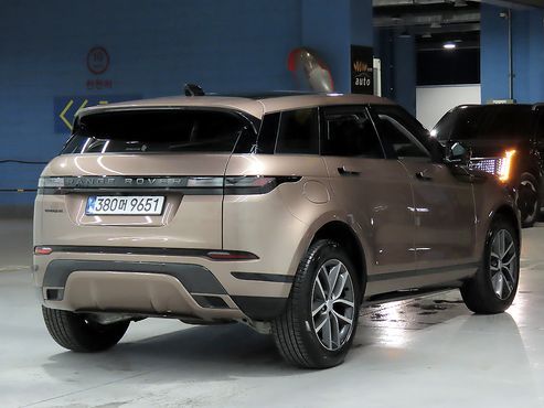 Land Rover Range Rover Evoque P250 Dynamic SE — пробег 21 600 км — фото 2 из 5
