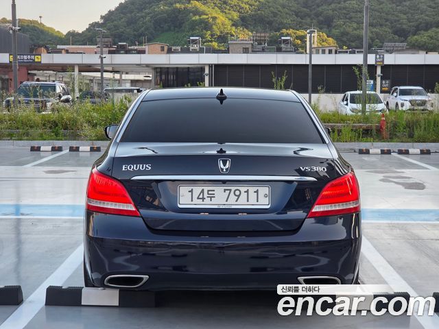 Hyundai Equus из Кореи Encar