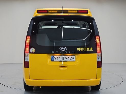 Hyundai Staria L3.5 Kinder Safety Car 15-Seater — пробег 36 253 км — фото 4 из 5