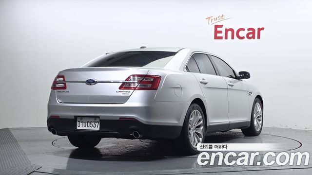 Ford Taurus из Кореи Encar