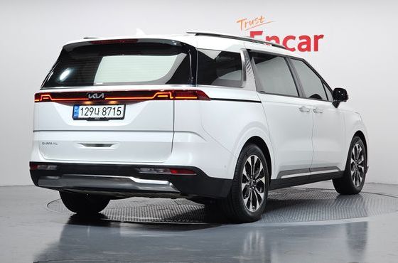 Kia Carnival Gasoline 9-Seater Signature — пробег 20 335 км — фото 2 из 5