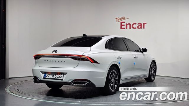 Hyundai Grandeur из Кореи Encar