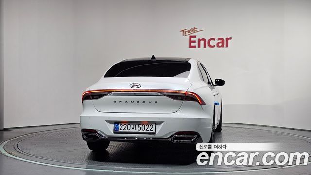 Hyundai Grandeur из Кореи Encar