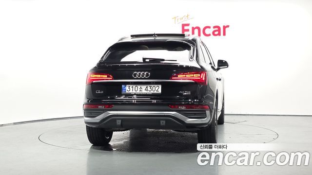 Audi Q5 40 TDI Quattro Premium Sportback — пробег 22 809 км — фото 4 из 5