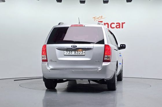 Kia Carnival Grand Carnival GLX Deluxe — пробег 98 168 км — фото 4 из 5