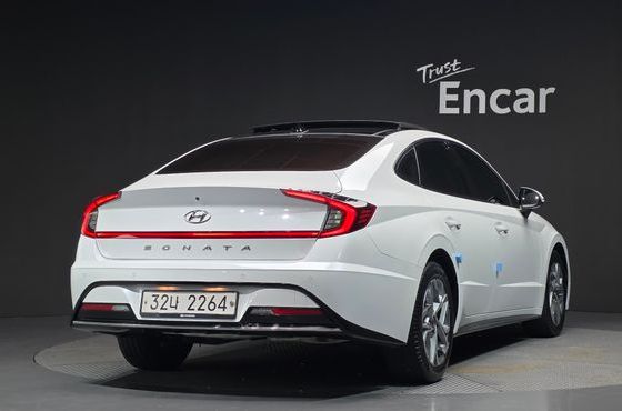Hyundai Sonata 2.0 Premium Family — пробег 60 772 км — фото 2 из 5