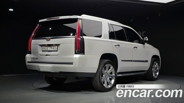 Cadillac Escalade 6.2 4th — пробег 131 793 км — фото 2 из 5