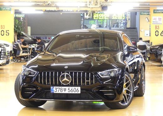 Mercedes-Benz AMG GT 4Door 43 4MATIC+ Dynamic — пробег 30 000 км — фото 3 из 5