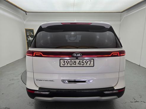 Kia Carnival Conversion(LPG) — пробег 280 000 км — фото 4 из 5