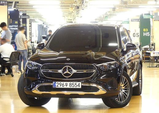 Mercedes-Benz GLC-Class GLC 300 4MATIC Avantgarde — пробег 8 000 км — фото 3 из 5