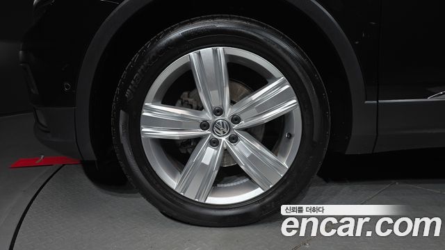 Volkswagen Tiguan из Кореи Encar