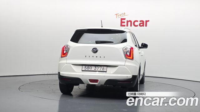 Ssangyong TIBOLI из Кореи Encar