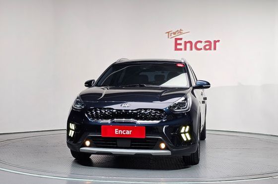 Kia Niro 1.6 HEV Noblesse Special — пробег 89 165 км — фото 3 из 5