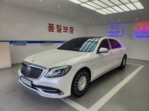 Mercedes-Benz S-Class Maybach S560 4MATIC — пробег 155 000 км — фото 1 из 5
