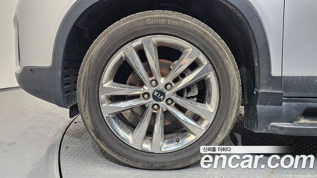 Kia Sorento Diesel 2.0 2WD Prestige — пробег 158 035 км — фото 5 из 5