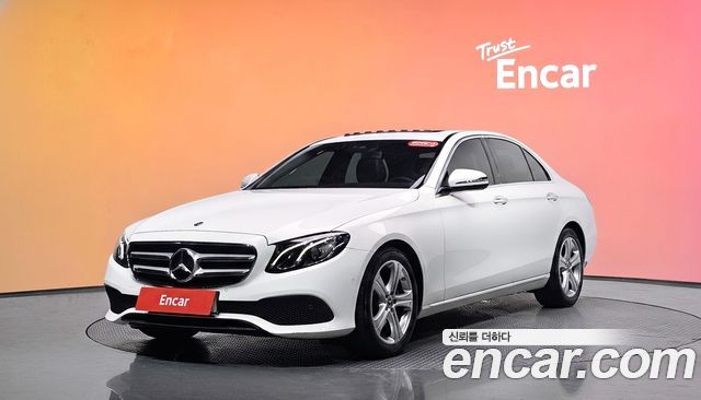 Mercedes-Benz E-Class из Кореи Encar