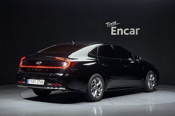 Hyundai Sonata 2.0 Premium Plus — пробег 50 376 км — фото 2 из 5