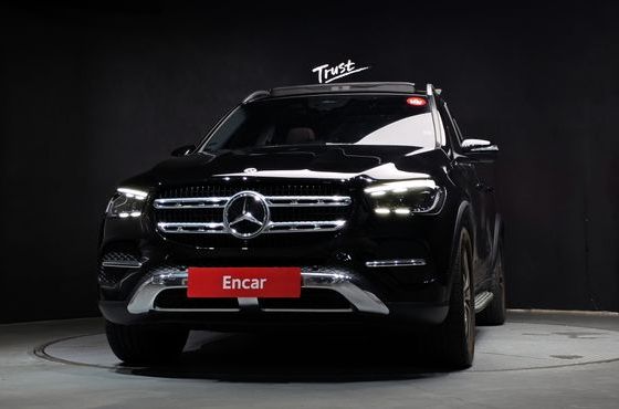 Mercedes-Benz GLE-Class GLE350 4MATIC — пробег 7 600 км — фото 3 из 5
