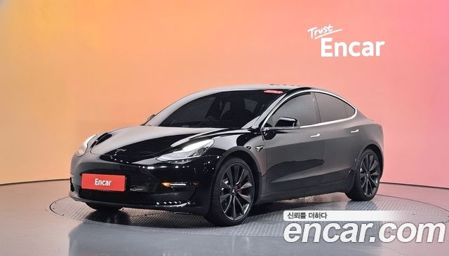 Tesla Model 3 Performance AWD — пробег 112 181 км — фото 1 из 5