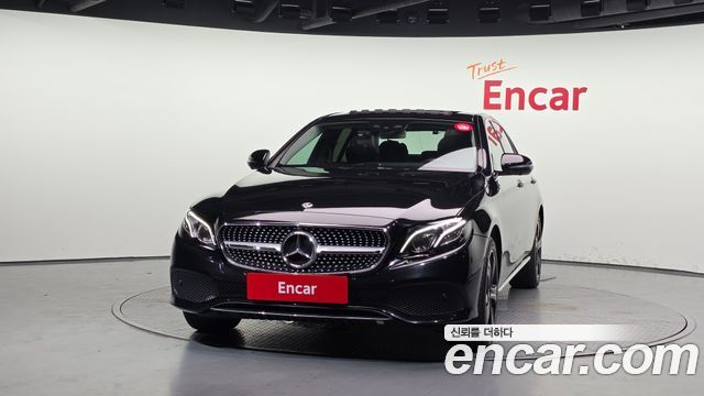 Mercedes-Benz E-Class из Кореи Encar