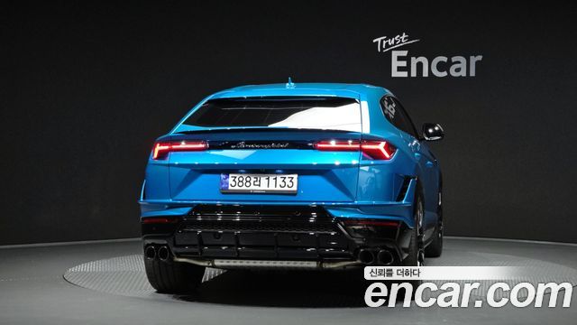 Lamborghini Urus 4.0 V8 S — пробег 4 208 км — фото 4 из 5