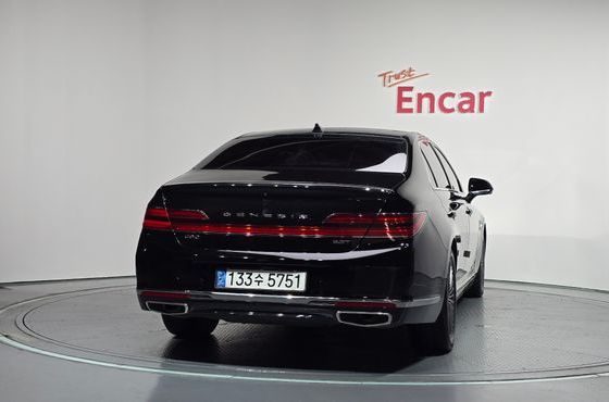 Genesis G90 3.3 T Luxury — пробег 104 047 км — фото 4 из 5