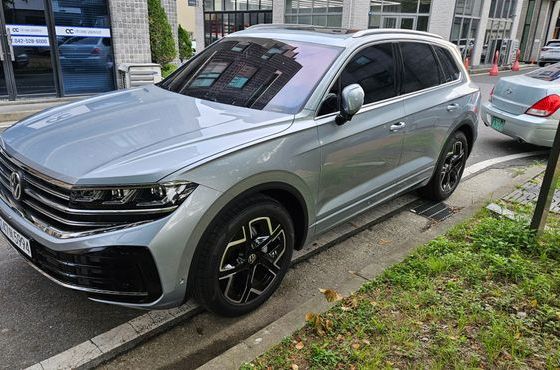 Volkswagen Touareg 3.0 TDI Prestige — пробег 624 км — фото 2 из 5