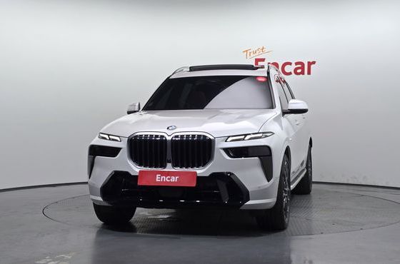 BMW X7 xDrive 40i M Sport 7STR — пробег 19 226 км — фото 3 из 5