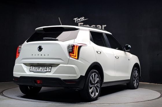 Ssangyong TIBOLI Gasoline 1.5 2WD V7 — пробег 83 095 км — фото 2 из 5