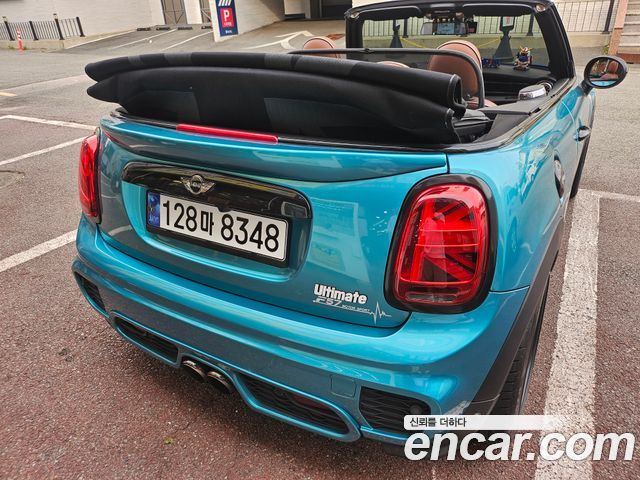 Mini Cooper Convertible Standard 3rd — пробег 130 400 км — фото 2 из 5