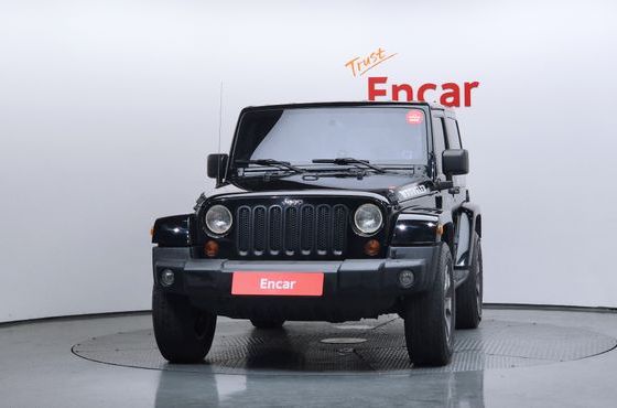 Jeep Wrangler 3.8 70th Anniversary — пробег 164 337 км — фото 3 из 5