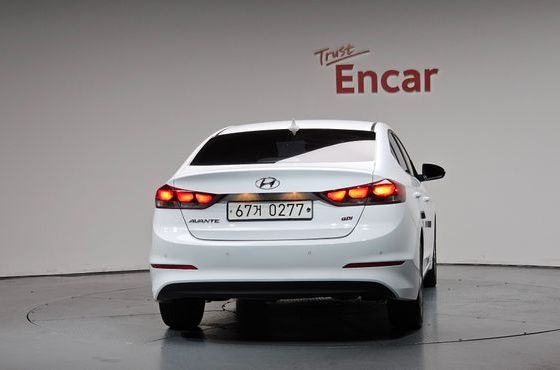 Hyundai AVANTE 1.6 GDI Value Plus — пробег 49 802 км — фото 4 из 5