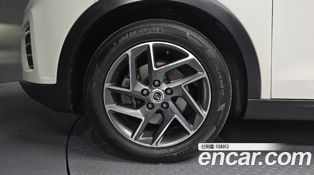 Ssangyong TIBOLI из Кореи Encar