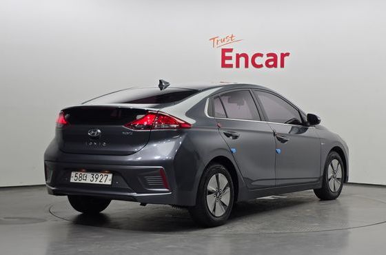 Hyundai Ioniq 1.6 HEV N — пробег 164 710 км — фото 2 из 5