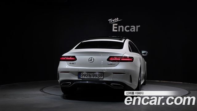 Mercedes-Benz E-Class из Кореи Encar